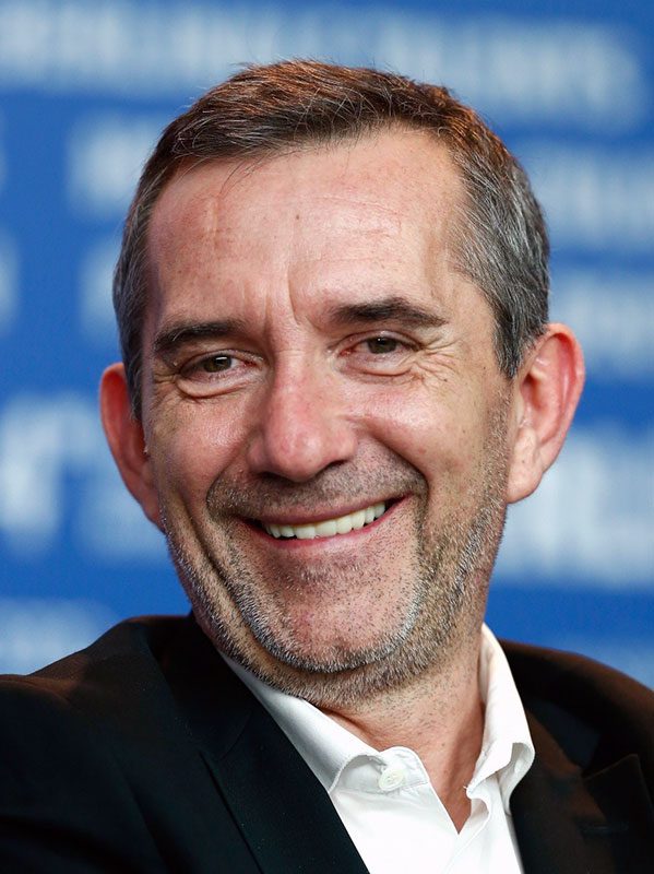 Паскаль демолон доберман. Паскаль шомель. Raymond aubrac. Gheorghe pascal. Паскаль певец.