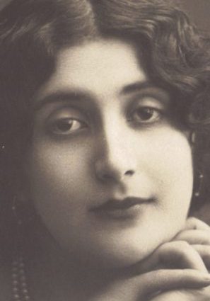 Лина Кавалери