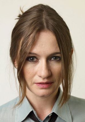 Эмили Мортимер