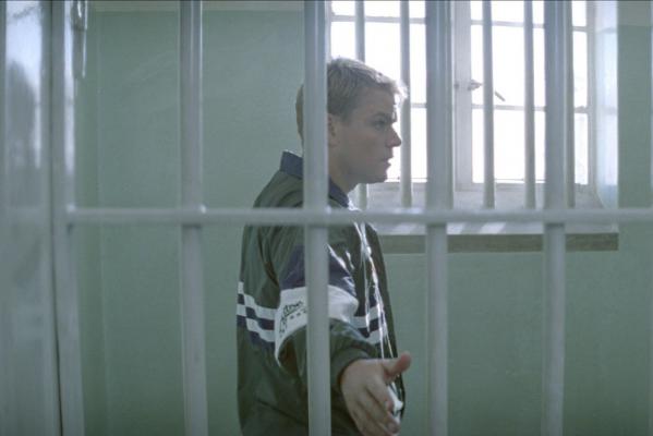 Кадр фильма Непокоренный