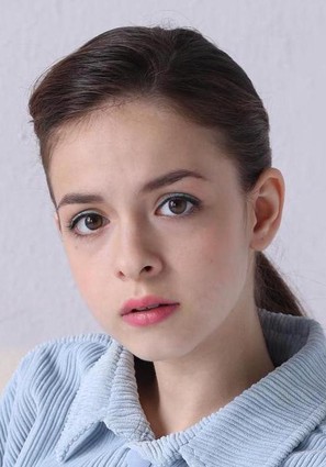 Аля Майер