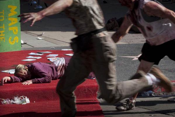 Кадр со съемок фильма Добро пожаловать в Zомбилэнд