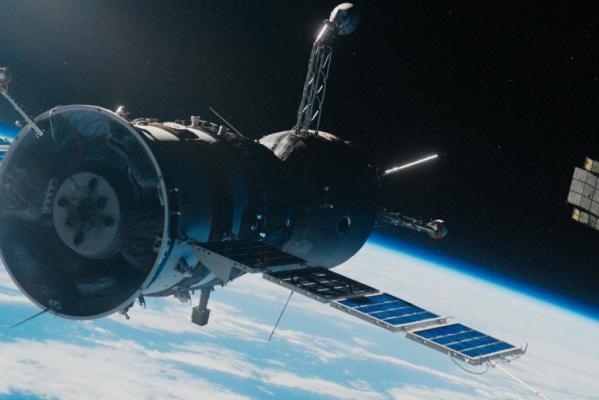 Кадр фильма Салют-7