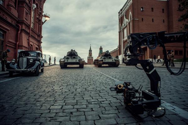 Кадр со съемок фильма Танки