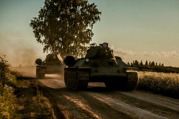 Кадр фильма Танки