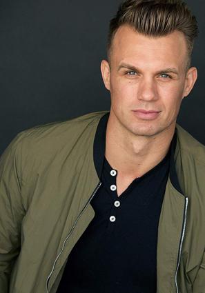 Арти Бакстер