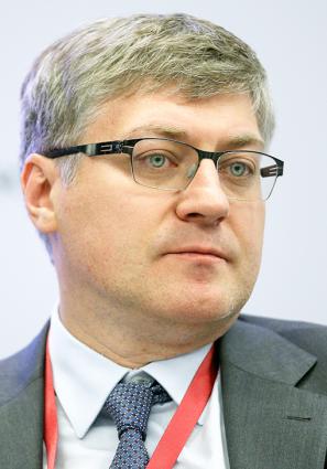 Павел Степанов