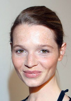 Жалаңаш Ксения Хайрова