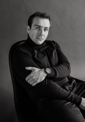 Антон Васильев
