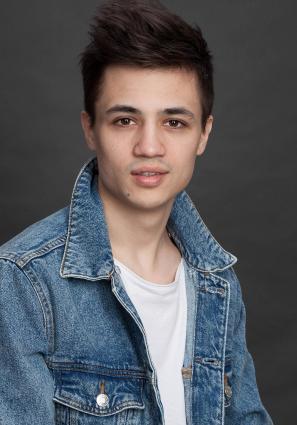 Дмитрий Тополь