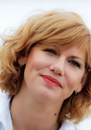 Елена Бирюкова