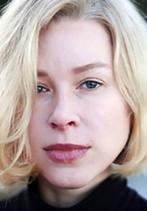 Анна Курбатова
