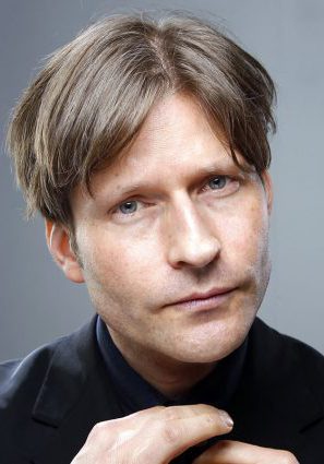 Криспин Гловер