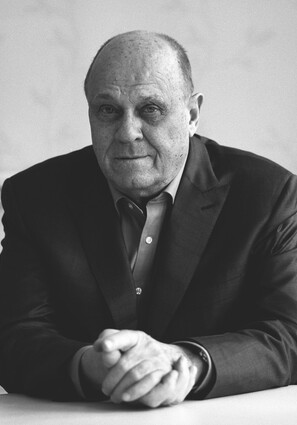 Владимир Меньшов