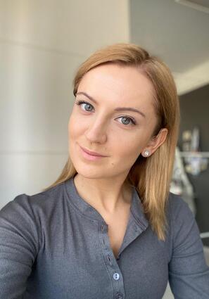Юлия Николаева