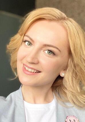 Юлия Николаева