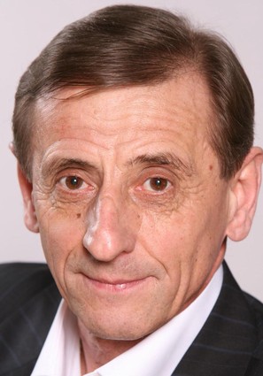 Анатолий Калмыков