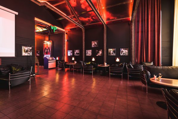 каро 13 зал блэк. кинотеатр киноквартал на варшавке. каро 9 варшавский экспресс залы. , 87б, тдц «варшавский» кинотеатр. каро 9 варшавский экспресс зал 3.