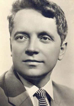 Юрий Белов
