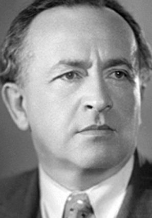 Александр Карев